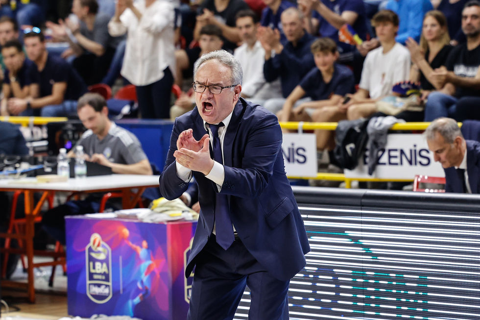 Coach Sacripanti e l’ascesa della Givova Scafati: “Ho migliorato la squadra mettendo insieme qualità e quantità, sono molto soddisfatto della nostra crescita”