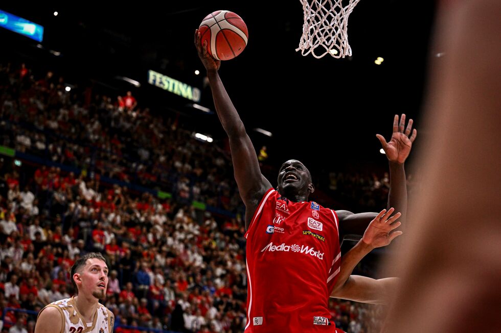 EA7 Emporio Armani Milano, Ousmane Diop subito impattante: sigla i suoi record stagionali in Gara 1 di Finale Scudetto