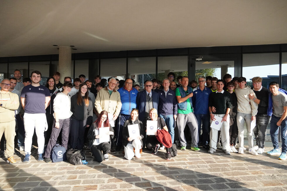 Acqua S.Bernardo Cantù, presentata la quinta edizione dell’High School Cantournament