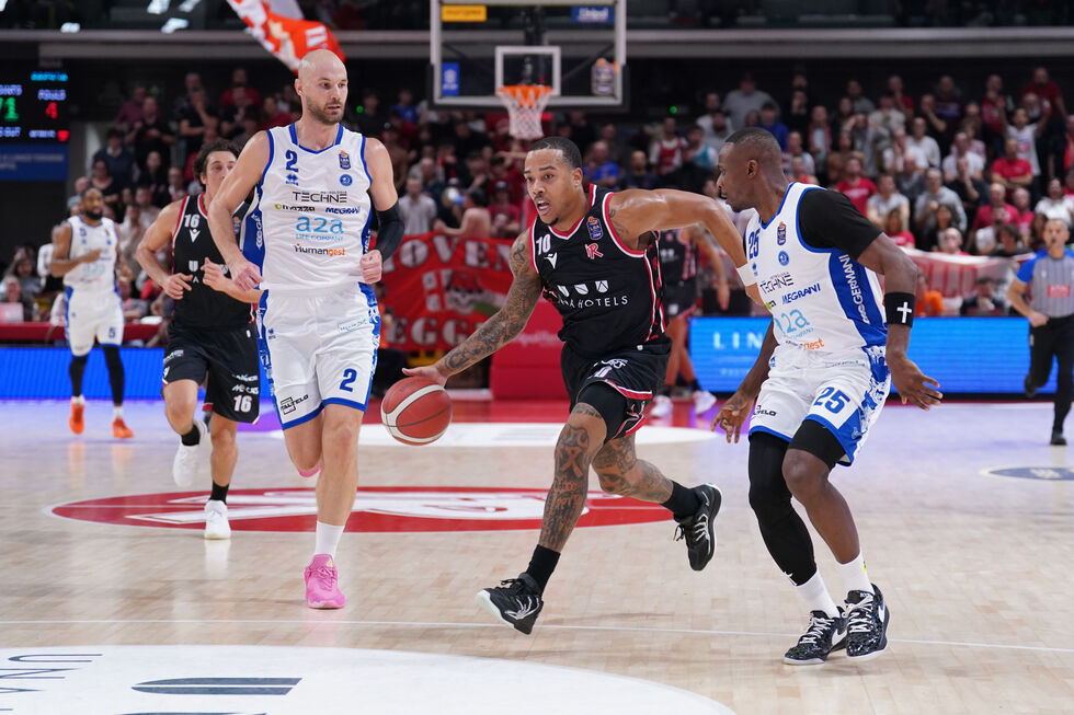 Germani Brescia - UNA Hotels Reggio Emilia (domenica ore 19.00, live free su LBATV) chiude il programma della 24ª giornata