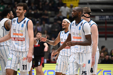 Guerri Napoli Lập Kỷ Lục +29: Cách SHBET Tạo Tài Khoản Để Theo Dõi Các Trận Đấu Hấp Dẫn