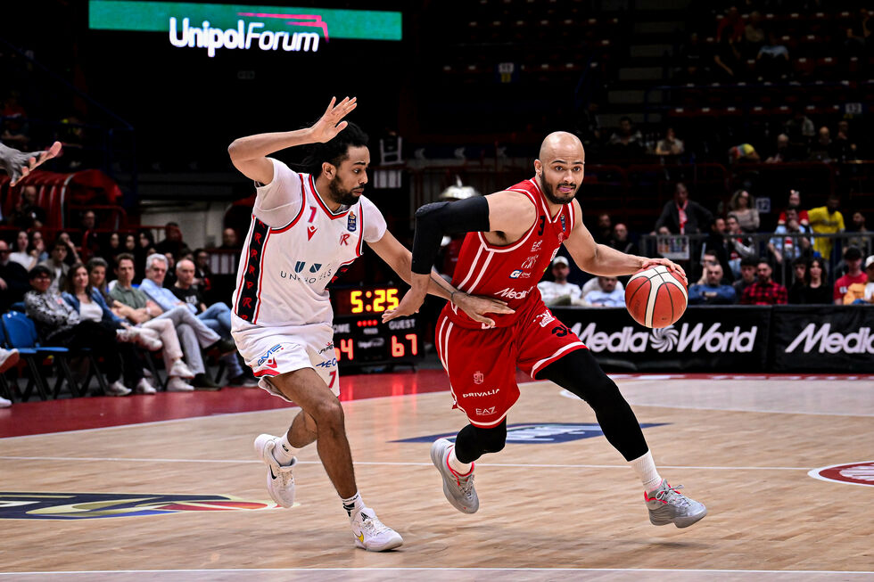 EA7 Emporio Armani Milano - UNA Hotels Reggio Emilia, sabato alle 18:30 (live su LBATV, Cielo e Sky Sport Basket) la Gara 1 che dà il via agli LBA Playoff Unipol 2026