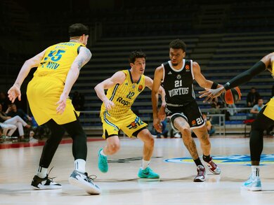 Virtus Bologna thắng sít sao 85-89 trước Maccabi Tel Aviv tại Euroleague