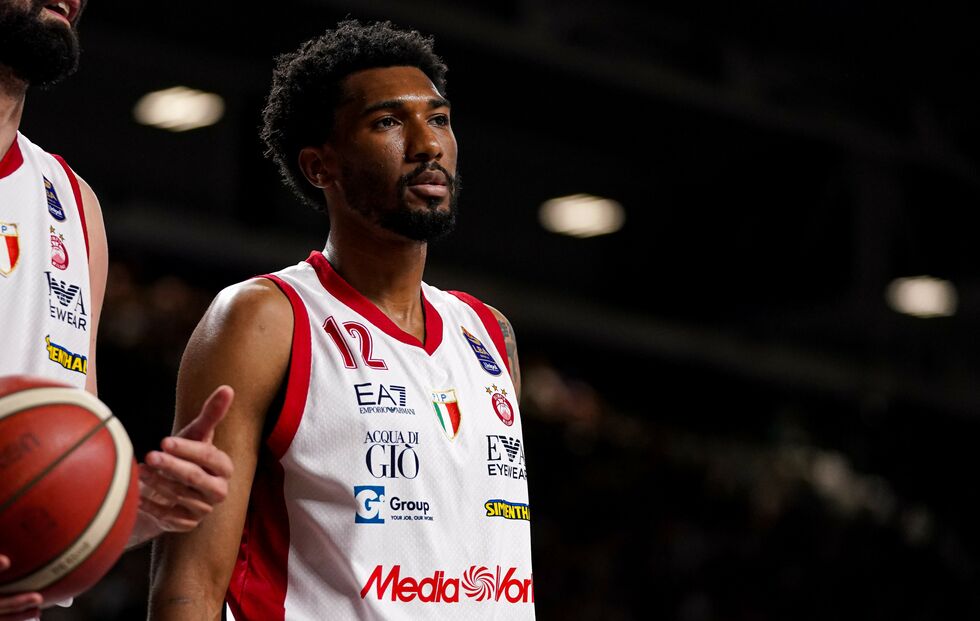 EA7 Emporio Armani Milano, parla Armoni Brooks: "Stiamo giocando dei playoff durissimi. Voglio continuare a crescere"