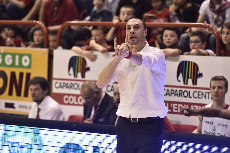 The Flexx Pistoia, 1.000 persone al raduno. Esposito: 'Contento della nuova squadra. Partiamo con obiettivo la salvezza'