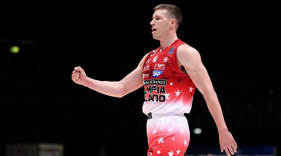Kaleb Tarczewski torna in Italia, accordo con il Napoli Basketball