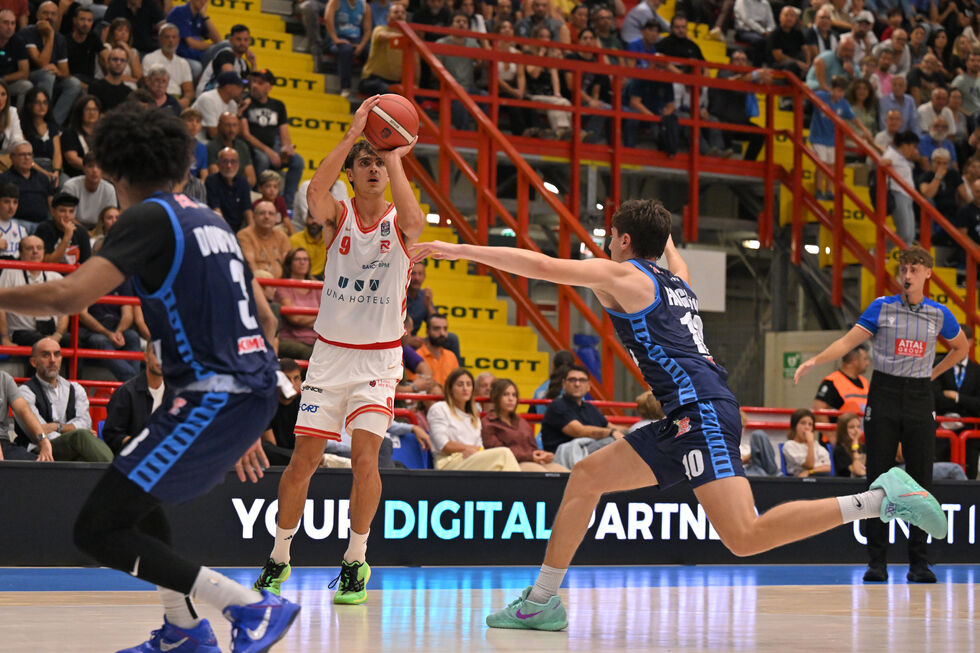 BCL: la UNA Hotels Reggio Emilia si impone nettamente contro il Kvis Pardubice (82-65)