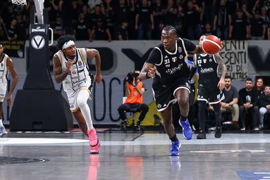 Virtus Bologna vs Dolomiti Energia Trento: Khởi tranh tứ kết playoff bóng rổ Ý 2026