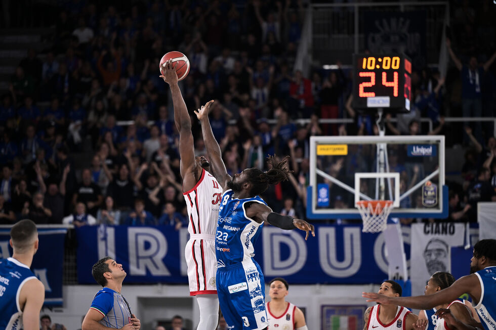 Segui LIVE la 7ª giornata della Serie A Unipol 2025/26: il turno si completa nel pomeriggio con sette partite in programma