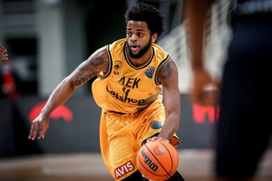 Daryl Macon gia nhập Dinamo Sassari: Chiến lược mới cho mùa giải bóng rổ