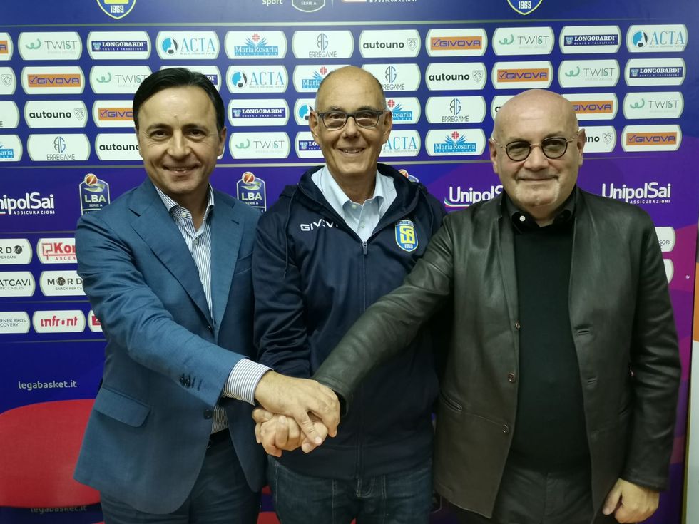 Givova Scafati, presentato coach Attilio Caja: "Garantirò che tutti diano il 100%"