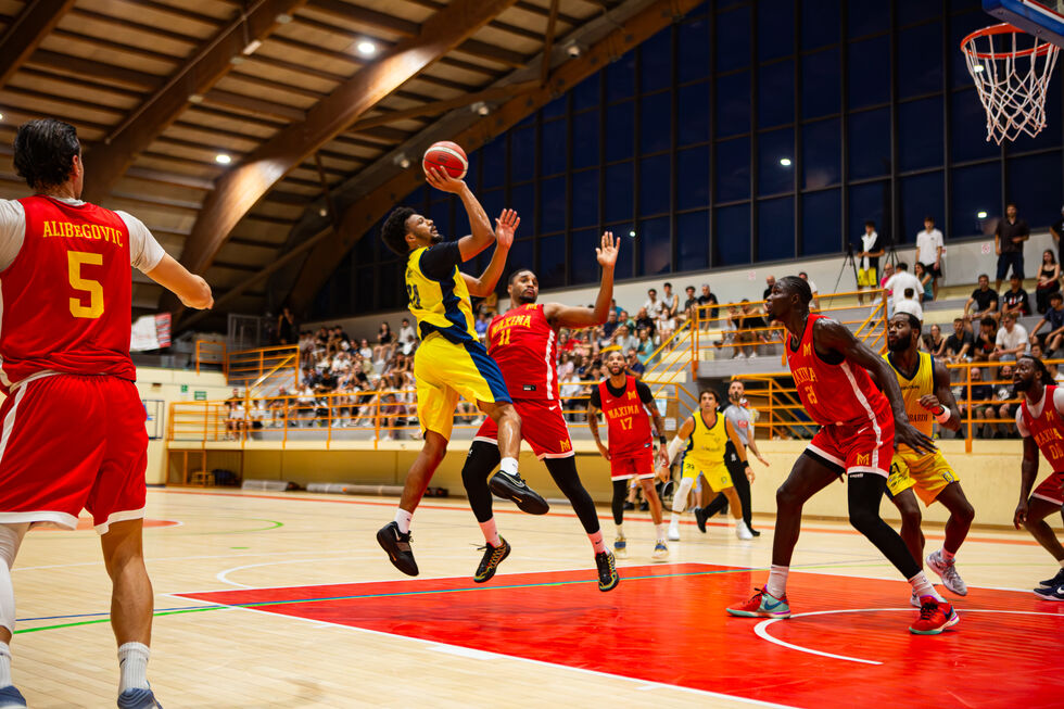 La Maxima Roma vince il Torneo di Penne, battuta la Longobardi Scafati Basket per 85-71