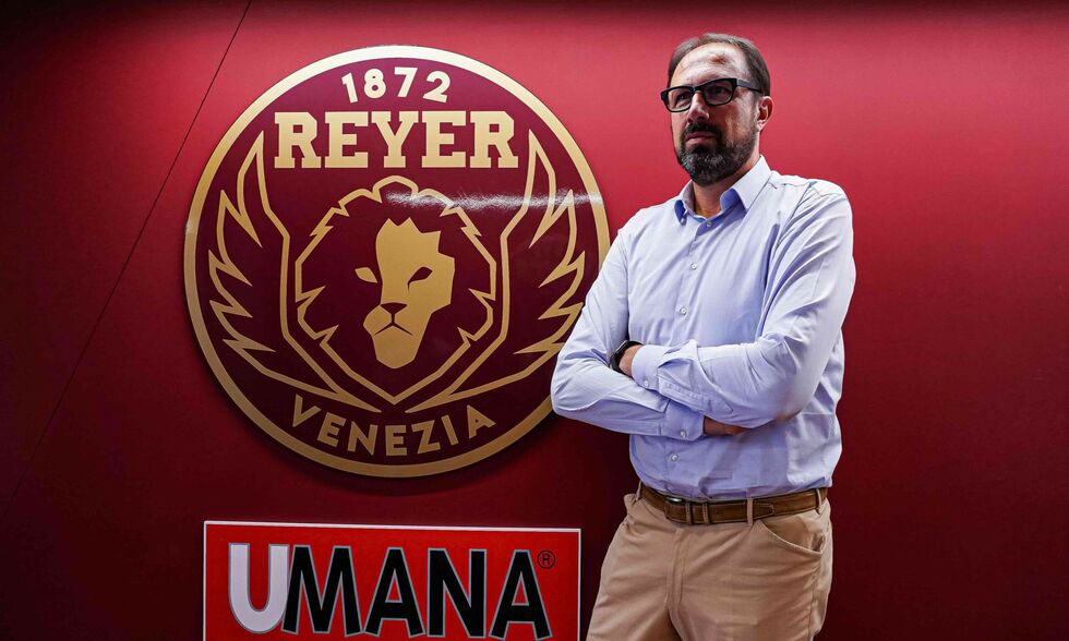 Umana Reyer Venezia, presentato il DS Frosini: "Ringrazio il club per la grande opportunità che mi è stata concessa"
