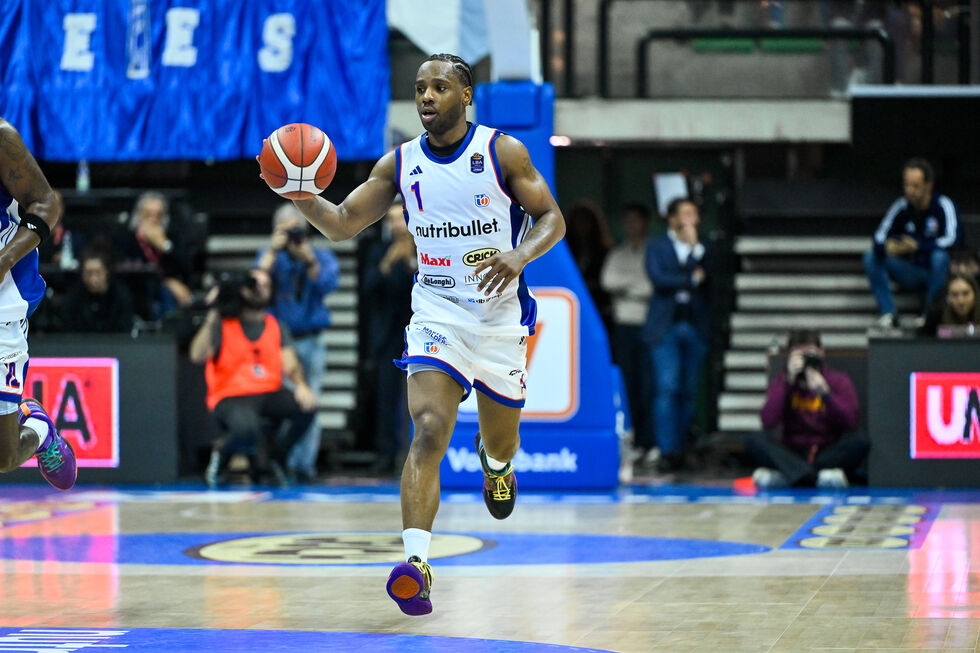 EA7 Emporio Armani Milano - NutriBullet Treviso Basket domenica alle 17.00 (live su LBATV), Ragland è l'ex della partita