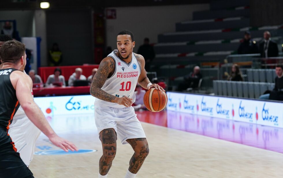 FIBA Europe Cup: l'UCAM Murcia elimina la UNA Hotels Reggio Emilia nei quarti di finale