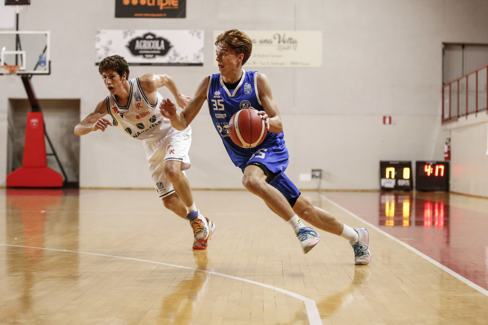 IBSA Next Gen Cup 2023/24, Girone B: la Pollini Brescia supera in volata la UNAHOTELS Reggio Emilia con D'Amelio e Pollini protagonisti