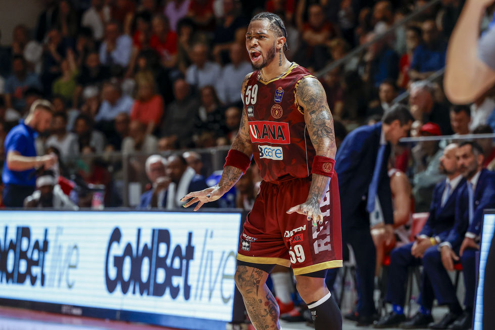 Rayjon Tucker è la nuova guardia della Virtus Segafredo Bologna