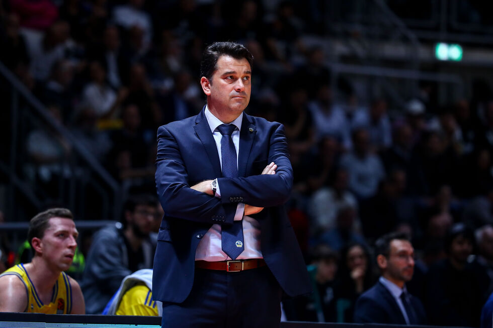 Israel Gonzalez è il nuovo capo allenatore della Pallacanestro Trieste
