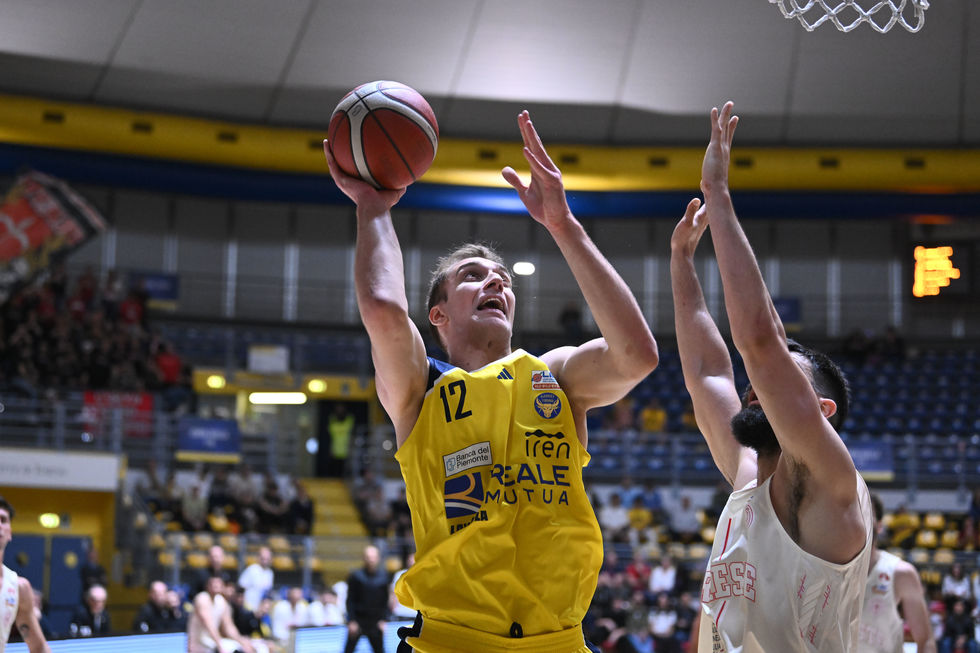 Vanoli Basket Cremona, ufficiale la firma dell'ala/centro Federico Poser