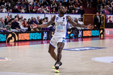 Jason Burnell giành danh hiệu MVP tháng 4 giải bóng rổ Serie A 2025/26