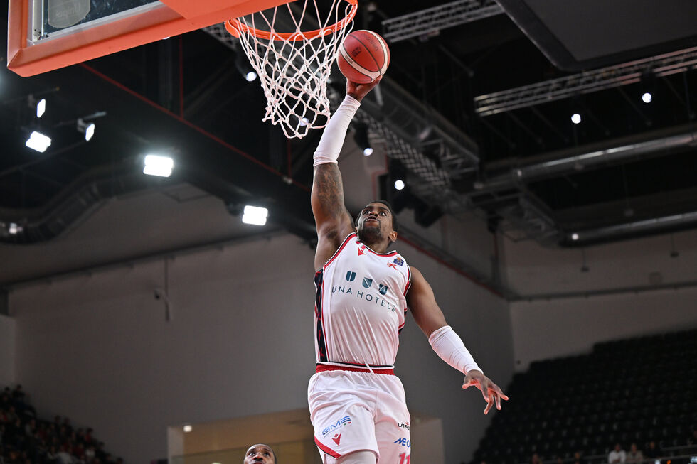 UNA Hotels Reggio Emilia, il punto di Williams: "Ora siamo una squadra equilibrata, vogliamo arrivare più in alto possibile"