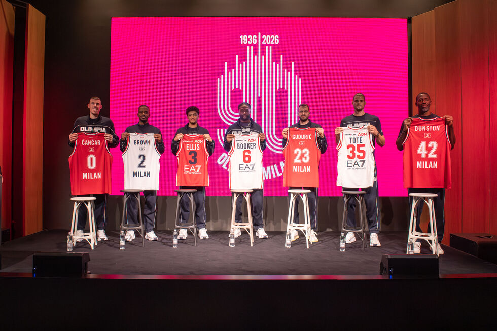 EA7 Emporio Armani Milano, presentati i sette nuovi volti: "L’Olimpia è più importante dei singoli”