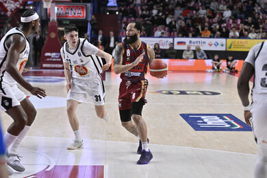 Umana Reyer Venezia Chiến Thắng Ngoạn Mục Trước APU Udine: Bowman Và Parks Là Người Hùng