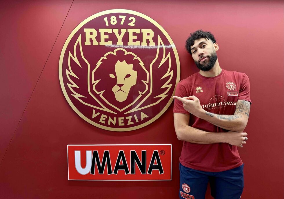 Umana Reyer Venezia, presentato Denzel Valentine: "Grande opportunità in un grande club e in una grande città"