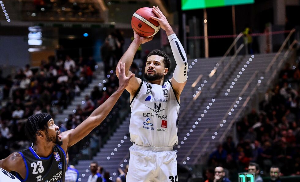 Bertram Derthona Tortona, il punto di Weems: "È senza dubbio un momento difficile per noi, dobbiamo rimanere uniti"