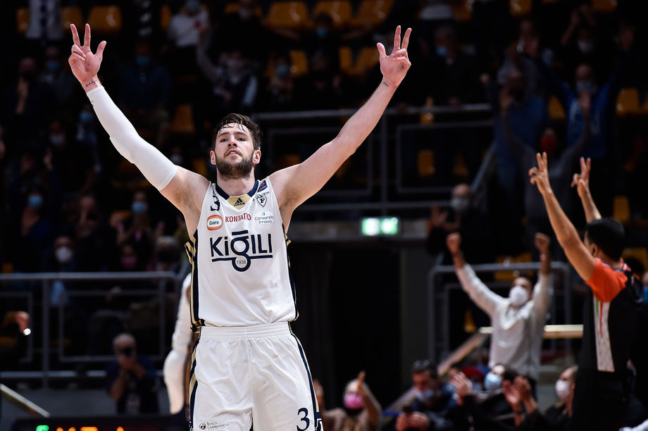 Fortitudo Kigili Bologna, Gudmundsson con 11 assist sulle orme di Pozzecco e Edney