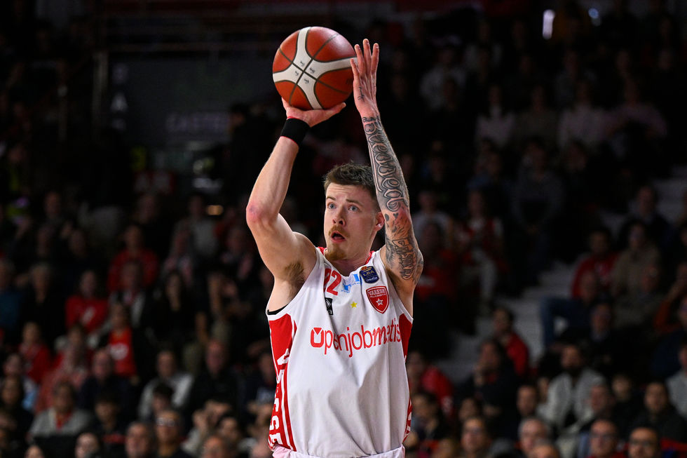 Openjobmetis Varese: frattura alla mano destra per Sean McDermott, verrà rivalutato tra quattro settimane