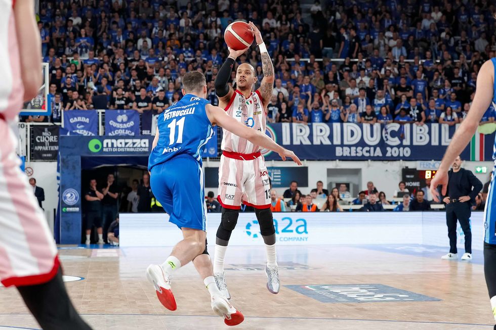 Napier e Ricci trascinano l'EA7 Emporio Armani Milano al successo in Gara 3 che vale il pass per le LBA Finals UnipolSai 2024, Germani Brescia eliminata