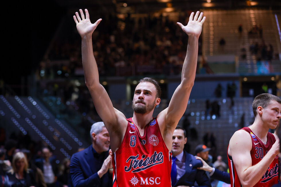 La Pallacanestro Trieste conferma capitan Lodovico Deangeli anche per l'annata 2025/26