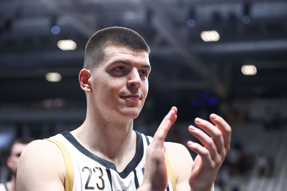 Dolomiti Energia Trentino, Andrej Jakimovski esce dal contratto