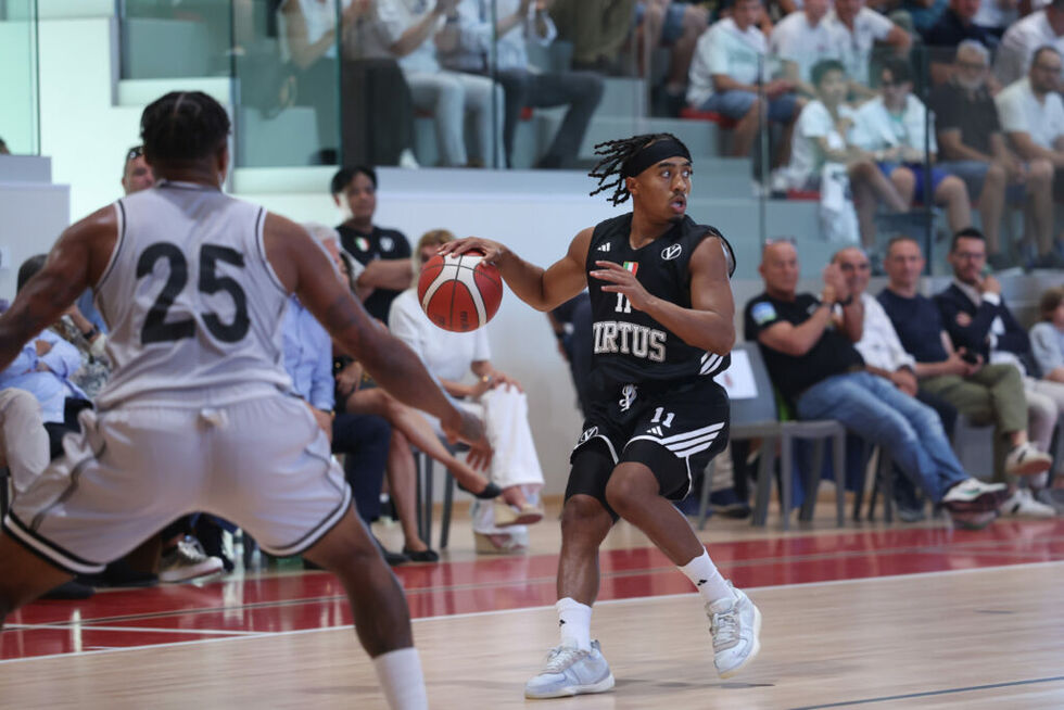 Virtus Olidata Bologna, successo per 87-82 nella prima amichevole contro la Tezenis Verona