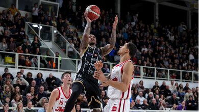 Trực tiếp Pallacanestro Trieste vs Dolomiti Energia Trentino: Điểm hẹn nóng bỏng trên LBATV