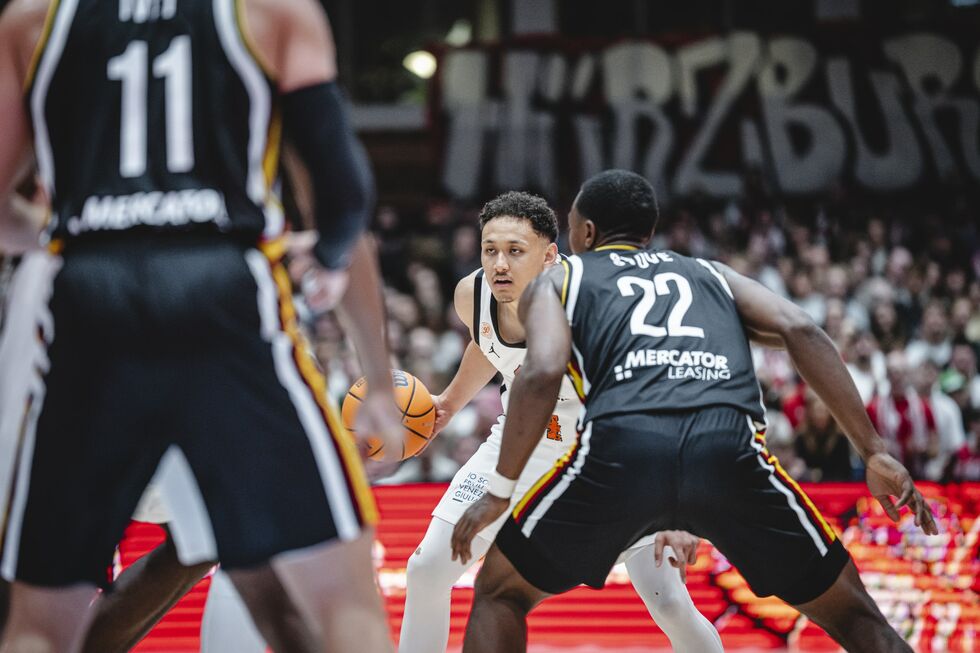 BCL: la Pallacanestro Trieste si arrende per 78-63 sul campo di Wurzburg