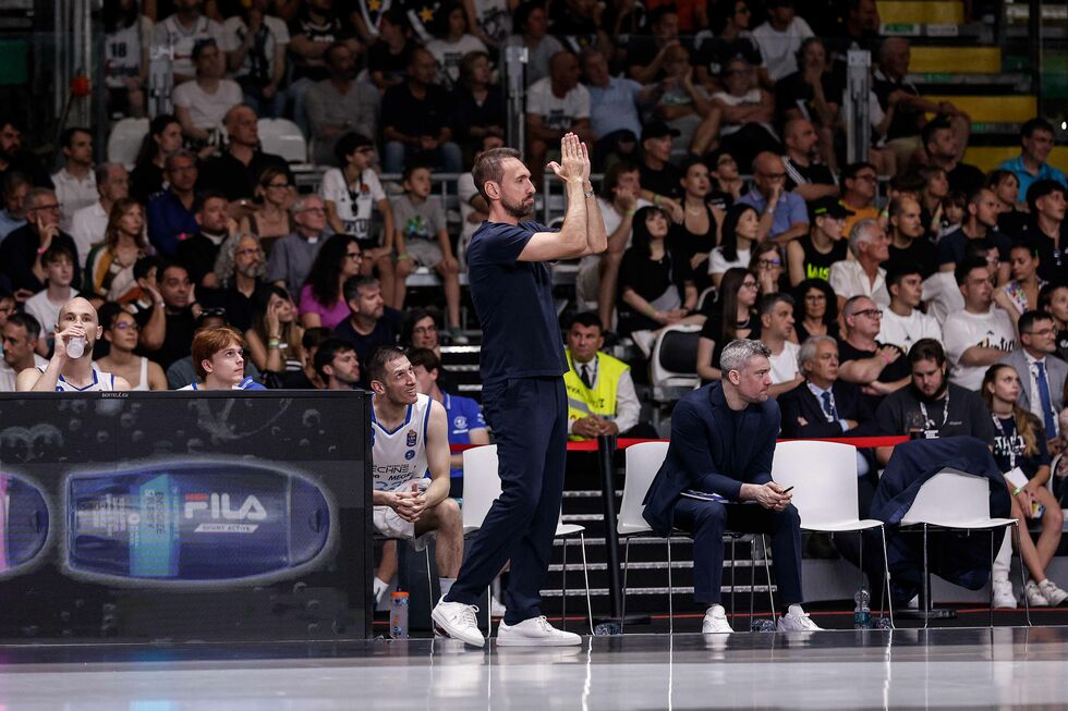 Germani Brescia, coach Poeta in vista di Gara 3: "Vogliamo allungare la serie e stupire ancora tutti, dovremo essere la nostra miglior versione"