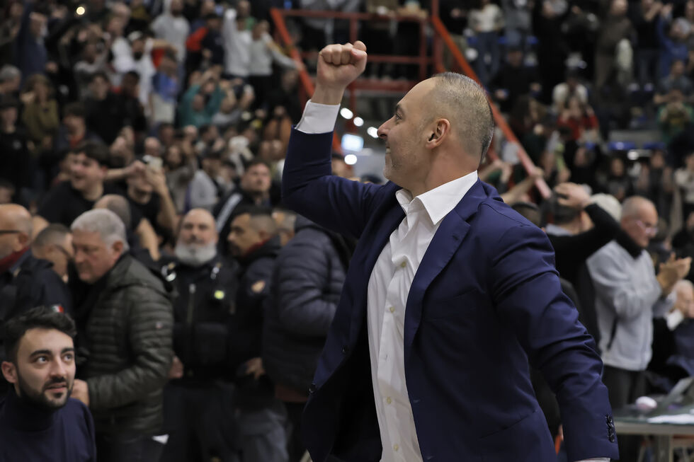 Napoli Basketball, Francesco Cavaliere rinnovato come primo assistant coach