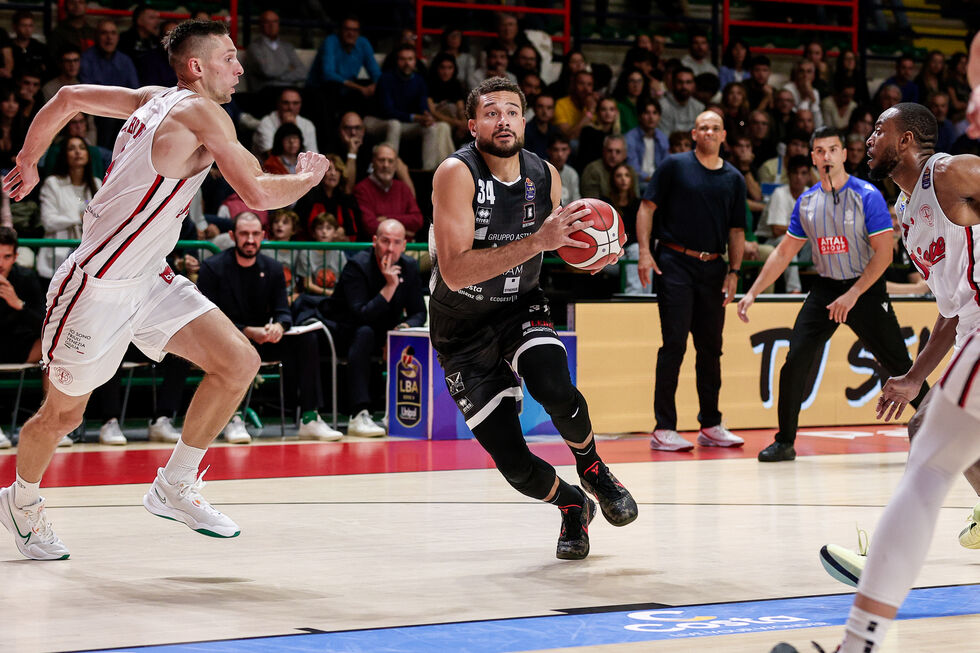 Stasera alle 20 (live su DAZN) si recupera Virtus Segafredo Bologna - Bertram Derthona Tortona: è la 21ª sfida tra le due squadre