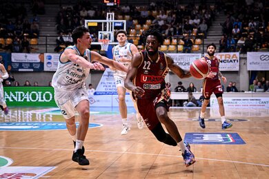 Jordan Parks: Hậu Vệ Xuất Sắc Nhất Tháng 2 Serie A - Phân Tích Chiến Thuật Và Soi Kèo La Liga