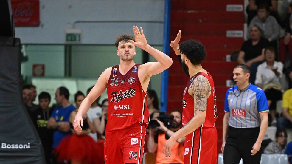 La Pallacanestro Trieste saluta e ringrazia Denzel Valentine, Jayce Johnson, Sean McDermott, Kylor Kelley e Massimiliano Obljubech
