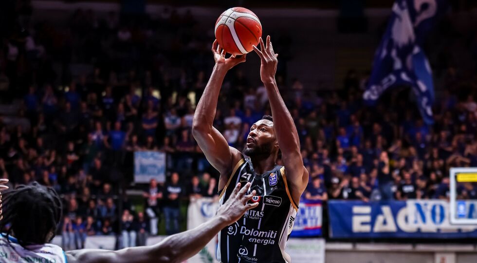 Dolomiti Energia Trentino, parla Mawugbe: "Pensiamo a lavorare bene in palestra per fare un ulteriore passo in avanti"