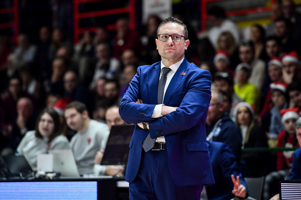 Marco Ramondino non è più l'allenatore della Bertram Derthona Tortona