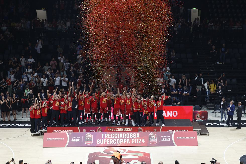 L'EA7 Emporio Armani Milano conquista la quinta Supercoppa della propria storia; è il 15° trofeo dell'era Armani