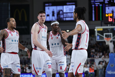 UNA Hotels Reggio Emilia Chính Thức Giành Vé Dự LBA Playoff 2026: Bomwin Giftcode Chào Mừng