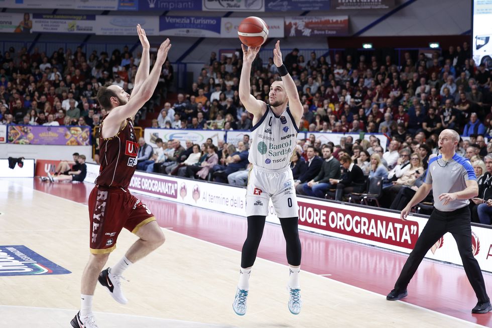 Banco di Sardegna Sassari, il punto di Cappelletti: "Coach Markovic ha avuto il merito di compattarci e di crede in questa squadra"