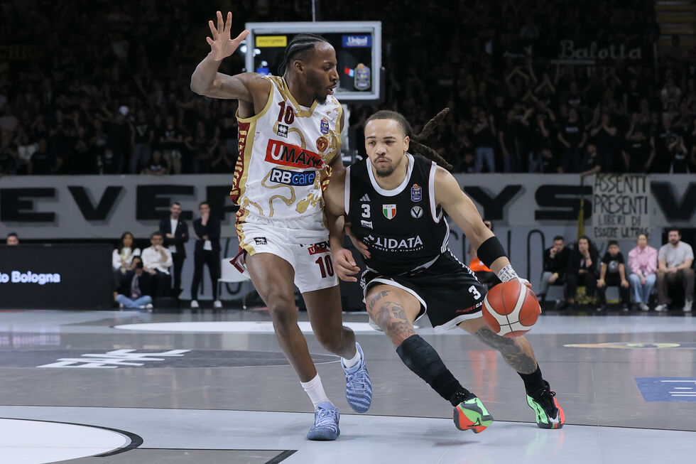 Virtus Olidata Bologna - Umana Reyer Venezia, sabato 30 maggio ore 20:00 (live su LBATV e Sky Sport Basket), comincia la seconda semifinale