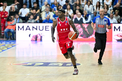 Jaylen Barford kêu gọi CĐV lấp đầy nhà thi đấu trước thềm Playoff