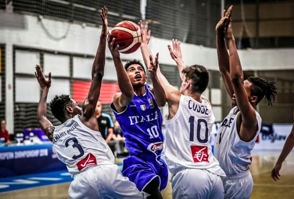 Abramo Canka è la nuova ala della Virtus Bologna